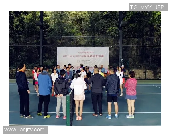 武汉网球队与成都网球队赛后战术分析与复盘总结